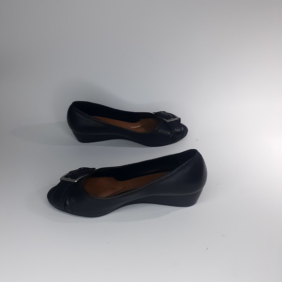 Women's Black Leather Open Toe Wedge Shoe by Sparrow Size 8.5.  Made in Brazil. - Picture 6 of 14